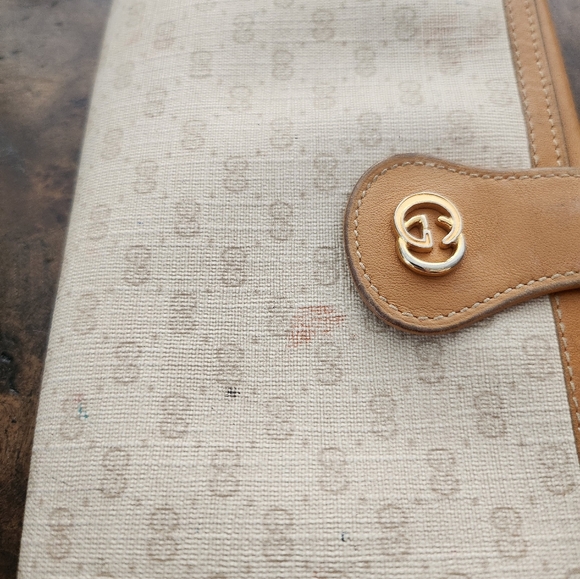 Vintage Gucci trifold wallet - Picture 4 of 11